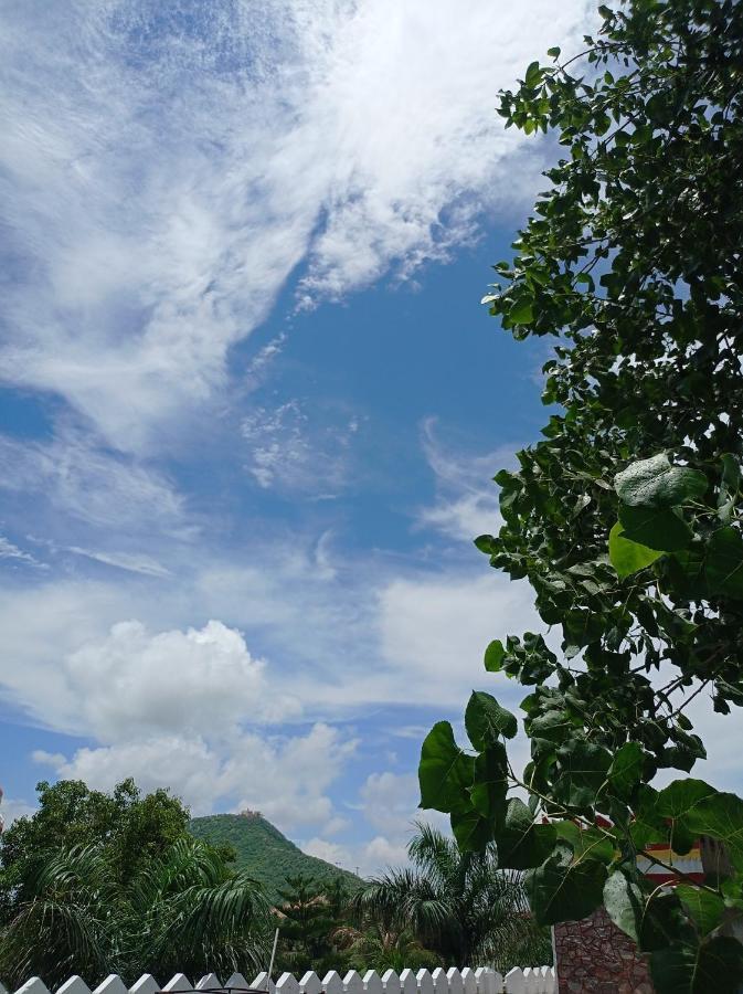 Resorts Country Side - Refined By Nature Pushkar Buitenkant foto