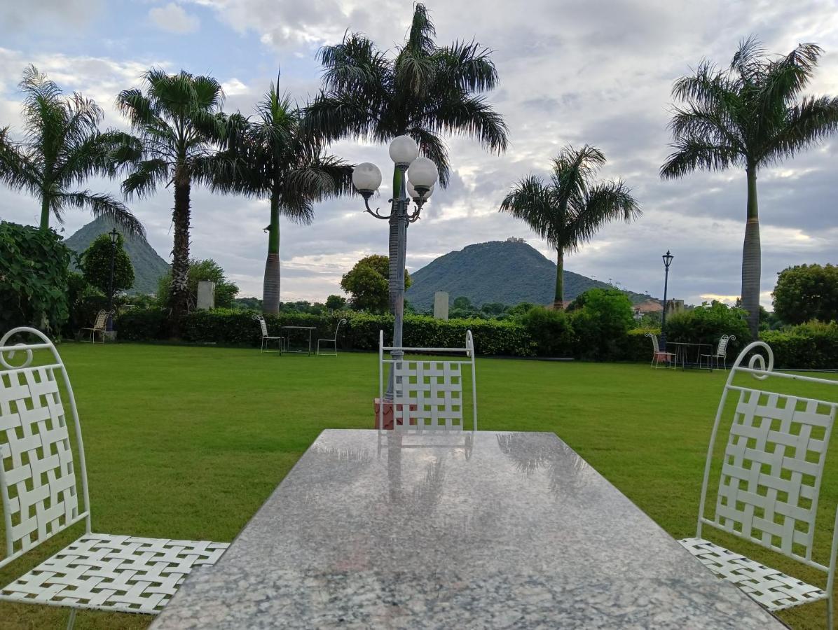 Resorts Country Side - Refined By Nature Pushkar Buitenkant foto